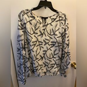 ALFANI Women’s Flare Sleeves with Under-Top Attached Tops